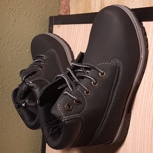 New Children's Black Boots Size 1: Wonder Nation